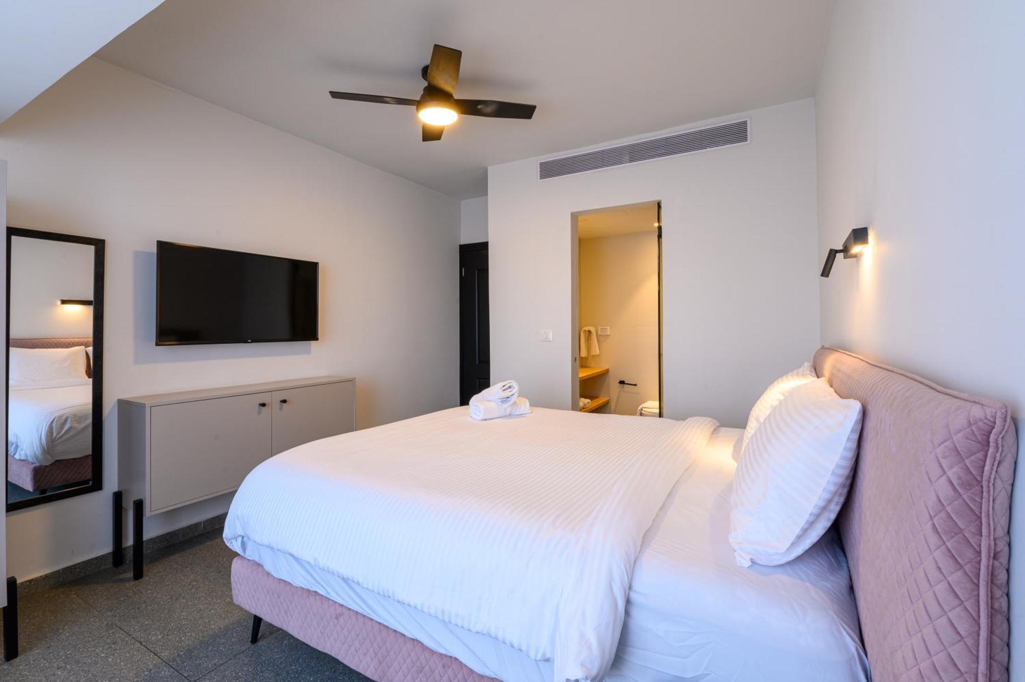 Rokah Luxury Villa At Ramat Hahayal Tel Aviv Phòng bức ảnh