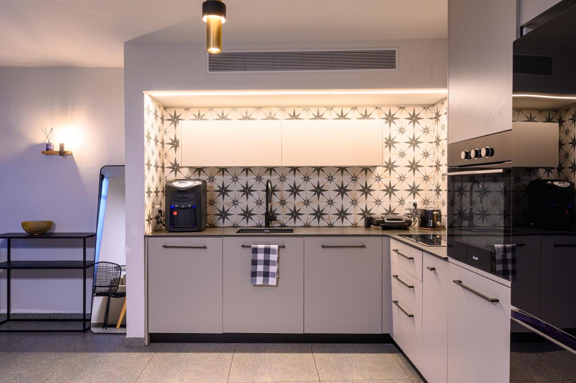 Rokah Luxury Villa At Ramat Hahayal Tel Aviv Phòng bức ảnh